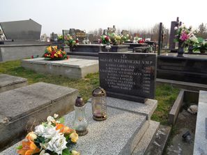 Grobowiec SS Służebniczek w Podłężu